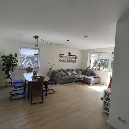 Moderne Nahe Koln فريشن